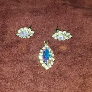 Park Lane Crystal earrings and necklace pendant